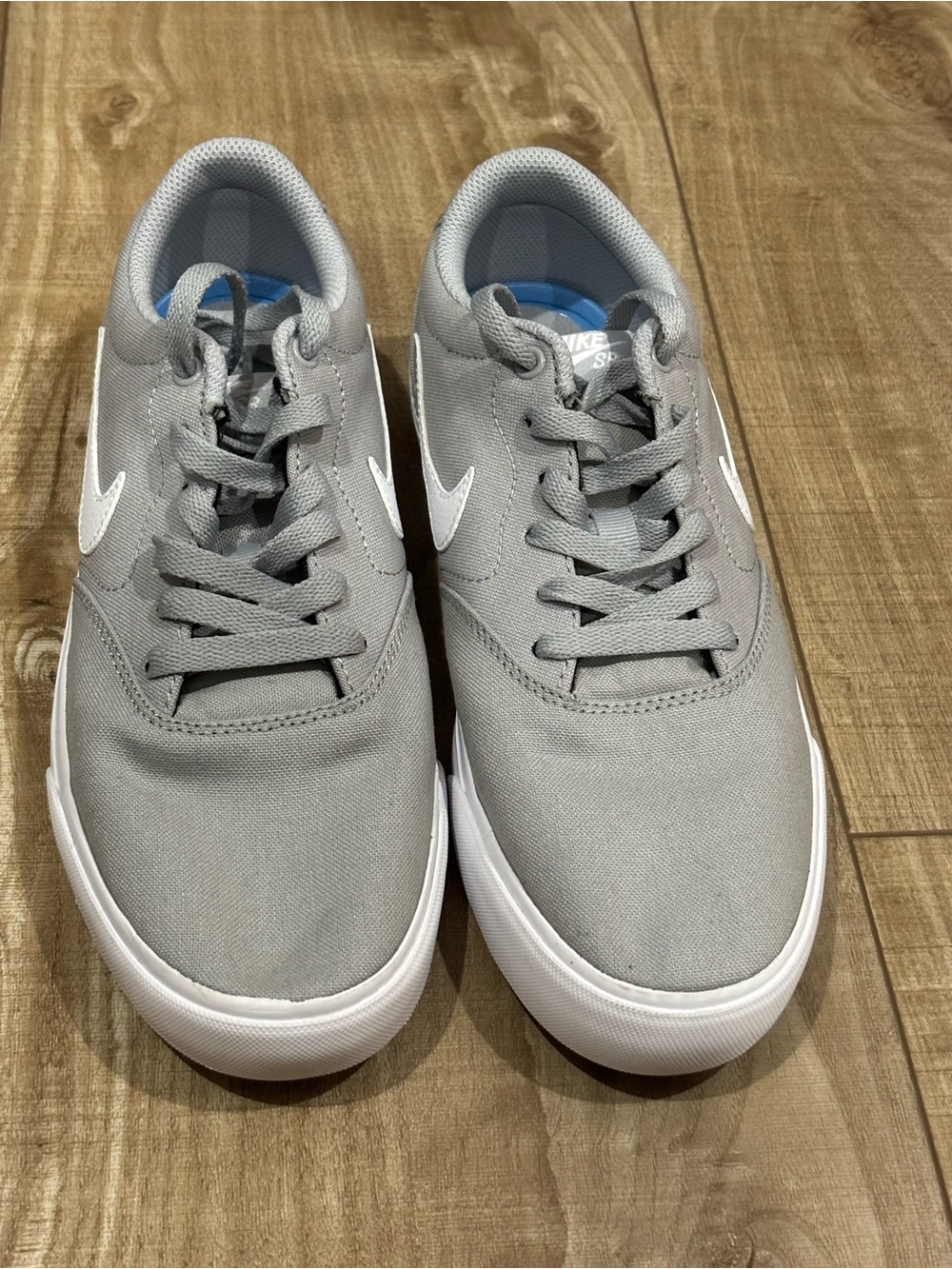 Nike Men’s SB Charge Canvas Sneakers with White Swoosh